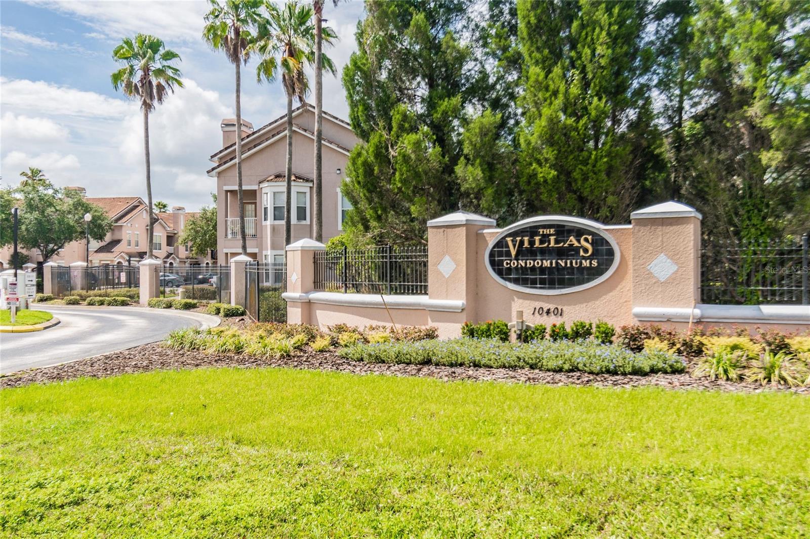 10507 Villa View Circle